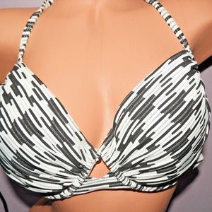 Victoria's Secret 36DD Bikini Top Black White